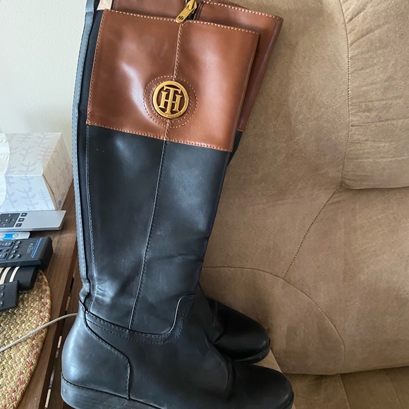 Boots - Picture 2 of 2